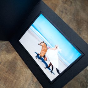 7x5 Buckeye Folder Ebony/Black 7x5 Buckeye Folder Ebony/Black